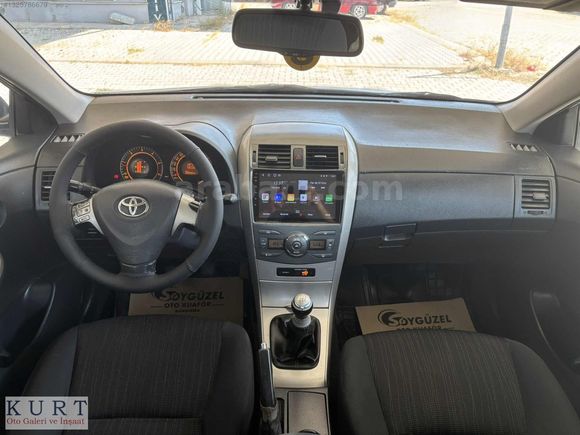 DEĞİŞENSİZ TOYOTA COROLLA 1.4 D-4D ELEGANT NAVİGASYON GERİ GÖRÜŞ