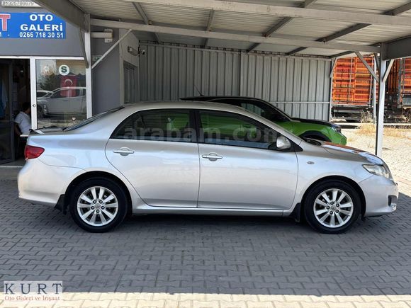 DEĞİŞENSİZ TOYOTA COROLLA 1.4 D-4D ELEGANT NAVİGASYON GERİ GÖRÜŞ