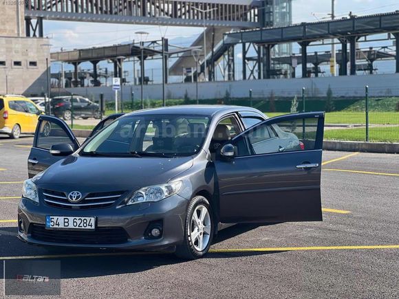 ^^ 2012 COROLLA 1.4D-4D ELEGANT - OTOMATİK VİTES - FULL PAKET ^^