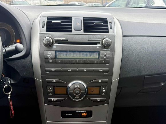ROYAL AUTO'dan COROLLA EMSALSİZ 1.4 D-4D DIZEL ELEGANT 123.km