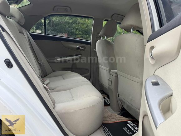 COROLLA 1.4-4D ELEGANT OTOMATIK