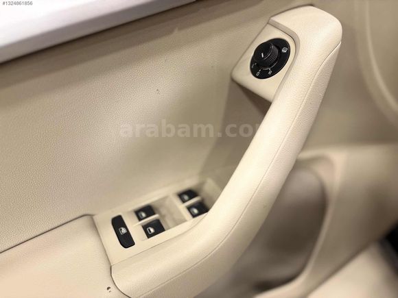 CEYLAN AUTODAN-STYLE-OCTAVİA-DİZEL-OTOMATİK-GERİ GÖRÜŞ-BEJ-