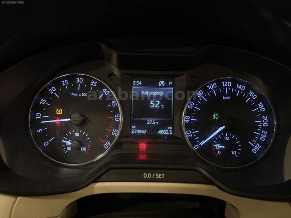 CEYLAN AUTODAN-STYLE-OCTAVİA-DİZEL-OTOMATİK-GERİ GÖRÜŞ-BEJ-