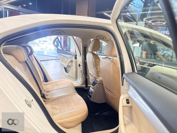 2016 ÇIKIŞ TEMİZ AİLE ARACI SKODA OCTAVİA