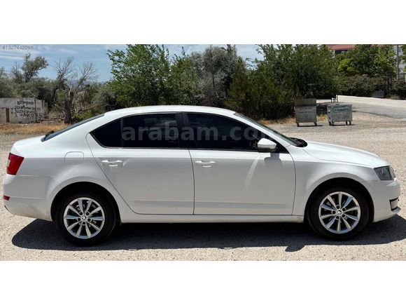 BAKIMLI DİZEL OTOMATİK OCTAVİA