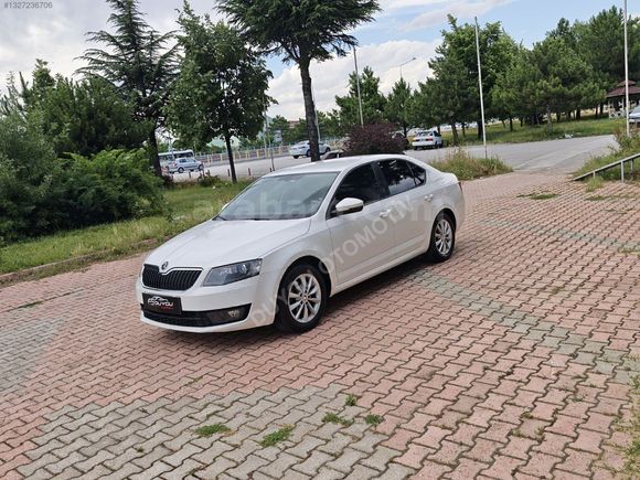 DÜŞÜK KLOMETRE OKTAVIA STYLE CR