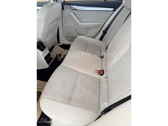 2016 İLK ELDEN ORİJİNAL 100.000 KM DE OCTAVİA 1.6TDİ STYLE CR PK