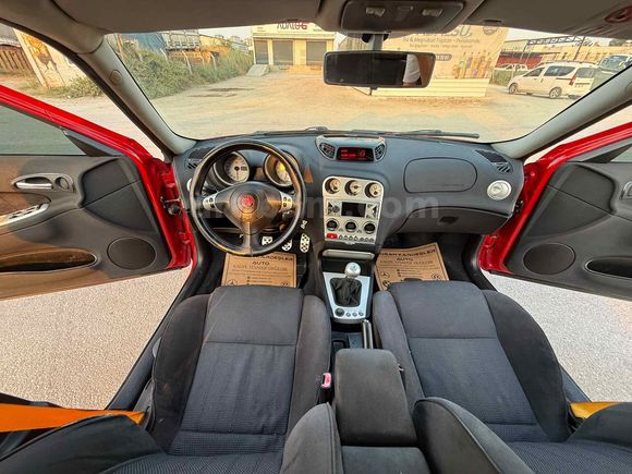 Galeriden Alfa Romeo 156 2.0 TS 2004 Model Adana