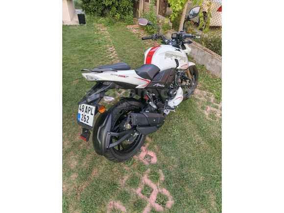 Memurdan TVS Apache RTR 200