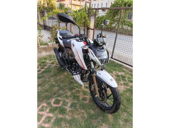 Memurdan TVS Apache RTR 200
