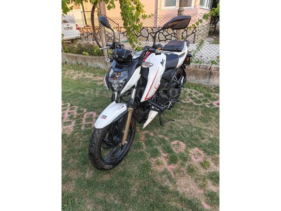 Memurdan TVS Apache RTR 200