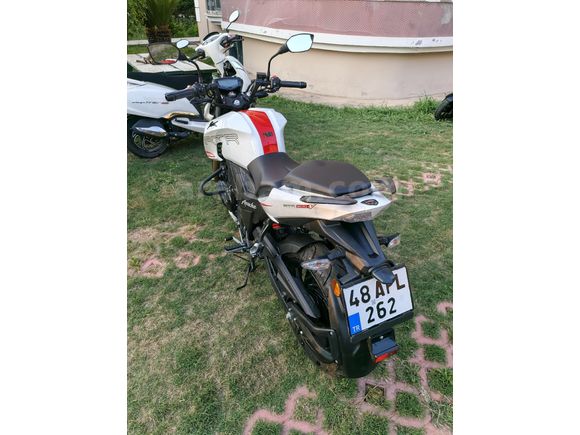 Memurdan TVS Apache RTR 200