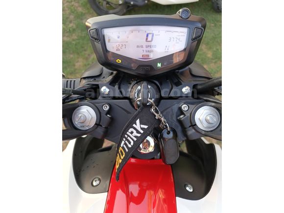 Memurdan TVS Apache RTR 200