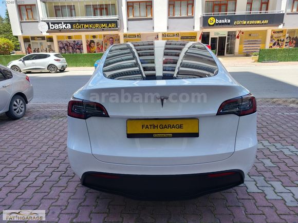 2024 TESLA MODEL Y RWD LEGACY 33500 KM.DE...