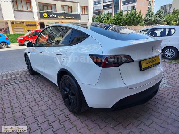 2024 TESLA MODEL Y RWD LEGACY 33500 KM.DE...