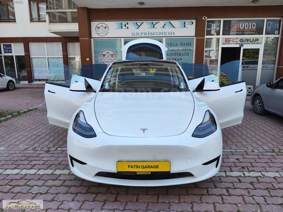2024 TESLA MODEL Y RWD LEGACY 33500 KM.DE...