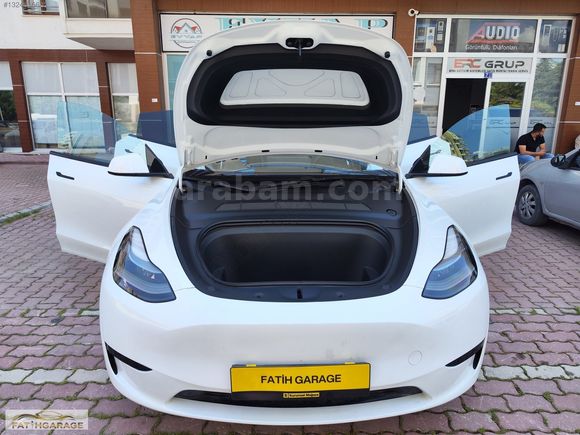 2024 TESLA MODEL Y RWD LEGACY 33500 KM.DE...