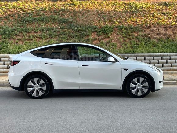 2024 TESLA MODEL Y LEGACY STANDARD RANGE RWD