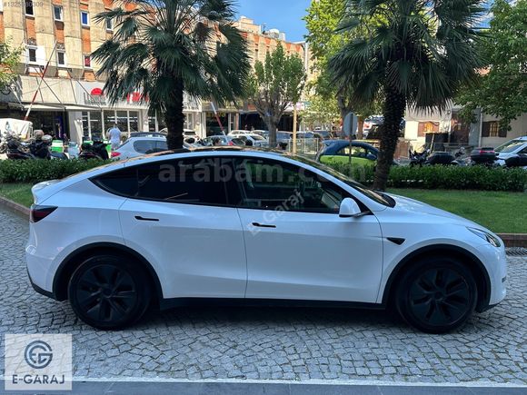 EGARAJ | 2024 TESLA MODEL Y STANDARD RANGE