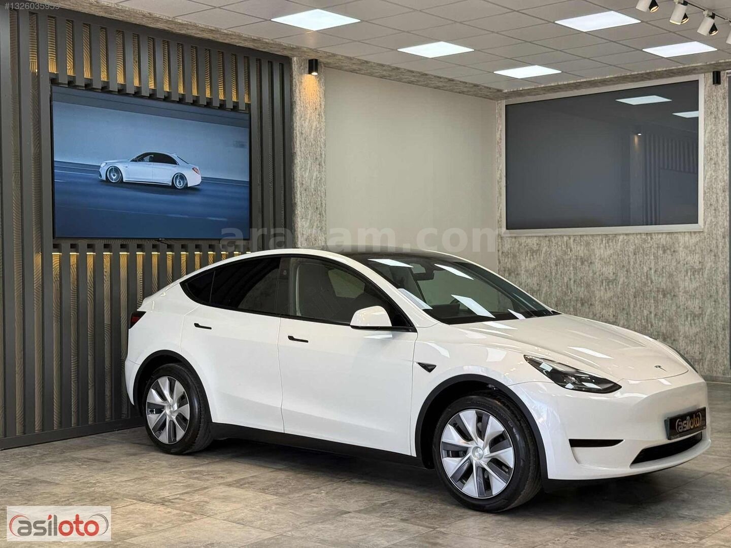 Galeriden Tesla Model Y RWD (Legacy) 2024 Model Sivas 37.000 km Beyaz 1