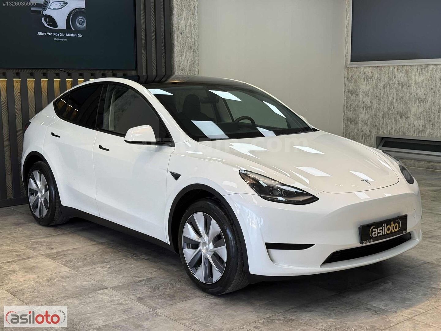 Galeriden Tesla Model Y RWD (Legacy) 2024 Model Sivas 37.000 km Beyaz 3