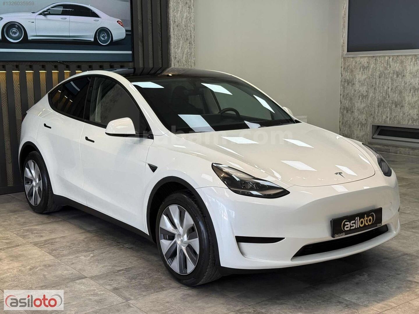 Galeriden Tesla Model Y RWD (Legacy) 2024 Model Sivas 37.000 km Beyaz 4