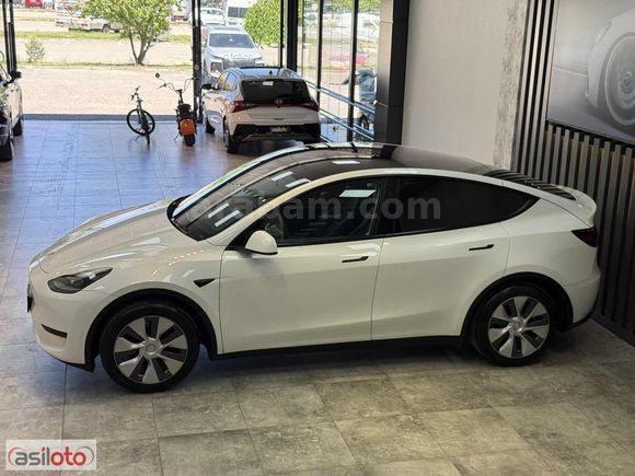 ASİL'den BOYASIZ 2024 Tesla Model Y Standart FULL PPF