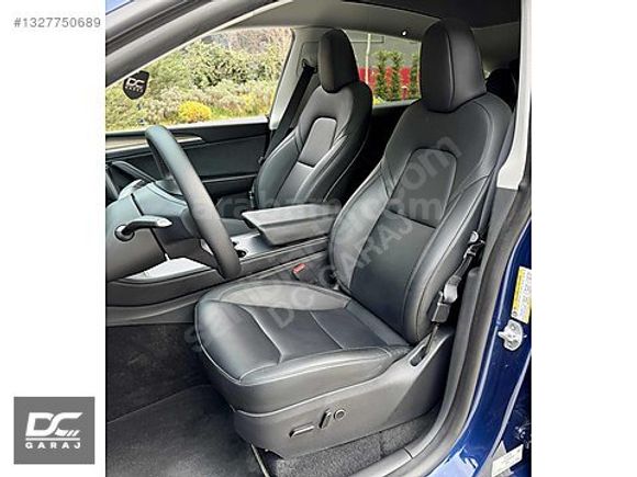 *DC GARAJ*TESLA MODEL Y/2024/33.000KM/DEEP BLUE/HATASIZ/BOYASIZ