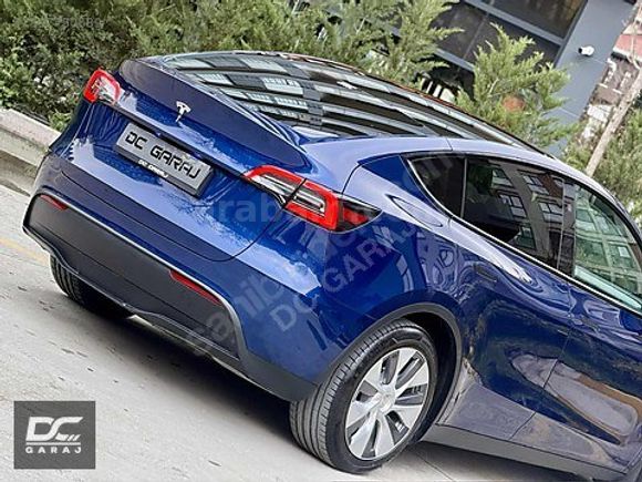 *DC GARAJ*TESLA MODEL Y/2024/33.000KM/DEEP BLUE/HATASIZ/BOYASIZ