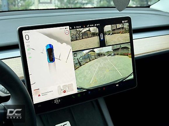 *DC GARAJ*TESLA MODEL Y/2024/33.000KM/DEEP BLUE/HATASIZ/BOYASIZ