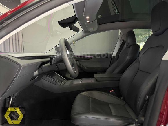 MERİT MOTORS - 2025 TESLA MODEL Y PREMİUM OTOPİLOT SUMMON