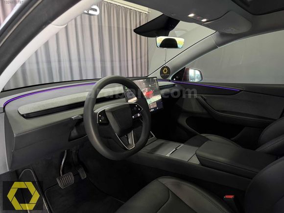 MERİT MOTORS - 2025 TESLA MODEL Y PREMİUM OTOPİLOT SUMMON