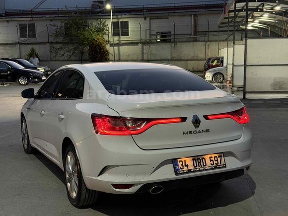 Sahibinden Renault Megane 1.5 Blue DCI Icon 2020 Model 