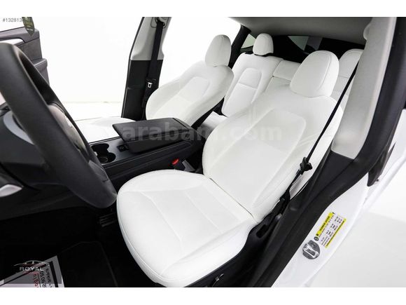 ROYAL GARAGE'DAN TESLA-LONG RANGE-İÇİ BEYAZ-20 JANT-HATASIZ