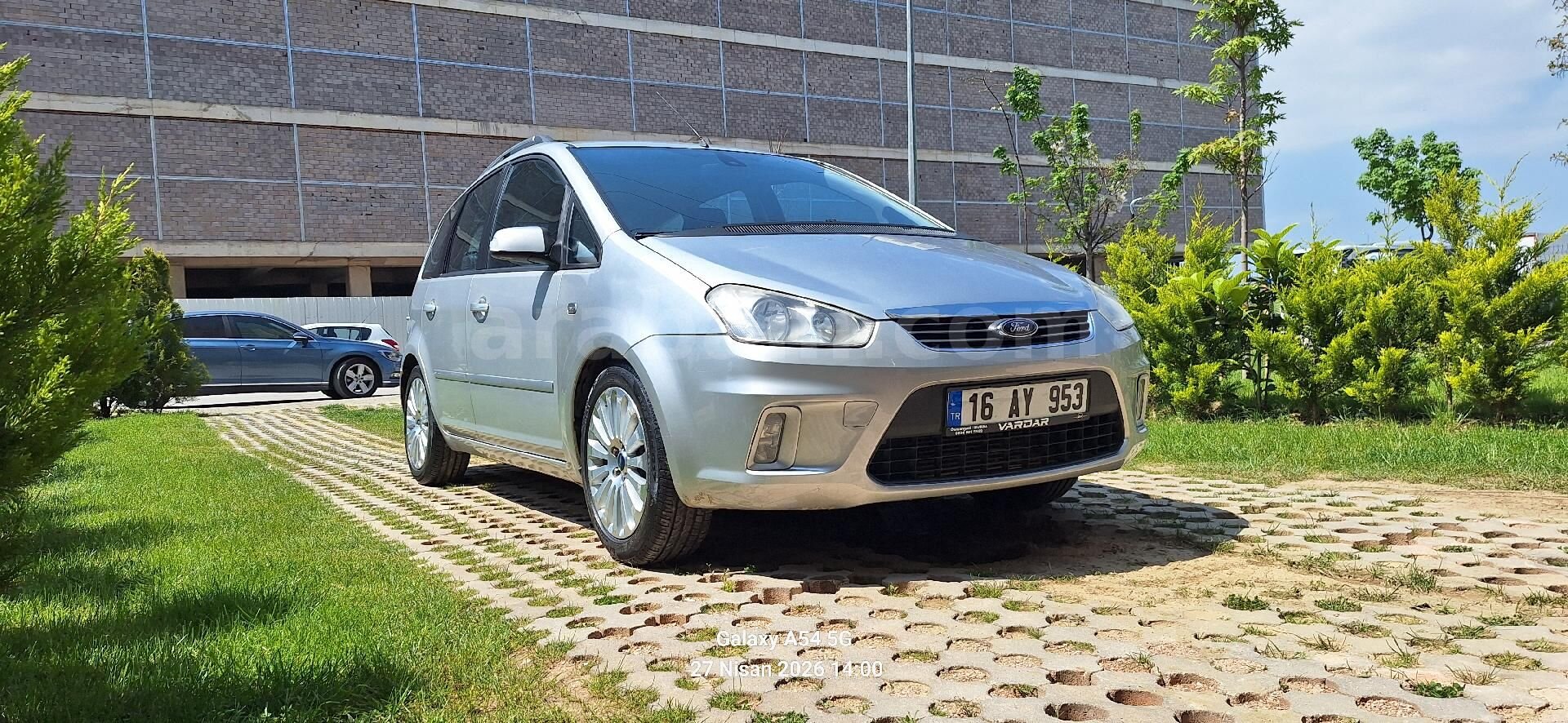 Sahibinden Ford C-Max 1.6 TDCi Titanium 2008 Model Bursa 240.000 km Gri 1