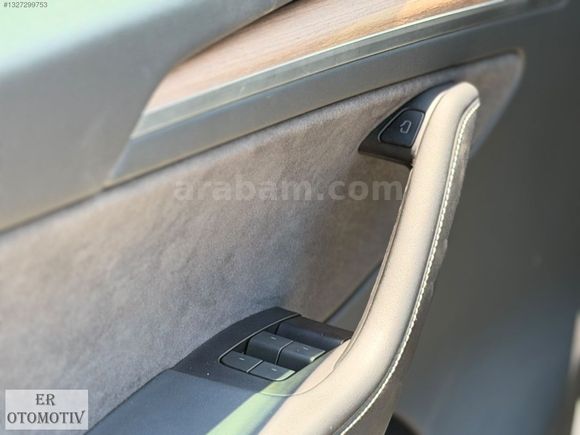 TESLA MODEL Y PERFORMANCE LEGACY FSD VE AKILLI SUMMON ALINMIS
