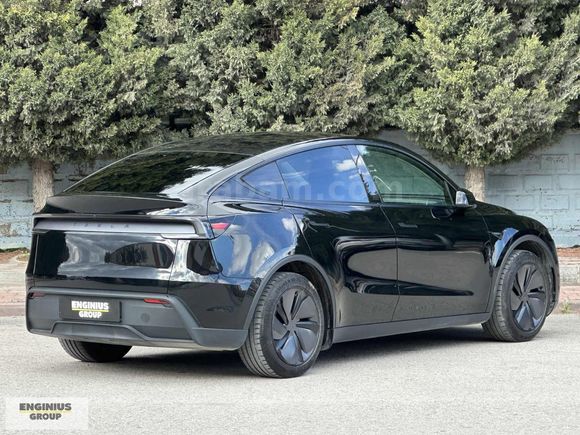 ENGİNİUS GROUP 2025 TESLA PREMİUM HATASIZ