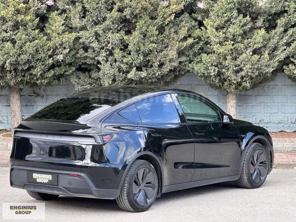 ENGİNİUS GROUP 2025 TESLA PREMİUM HATASIZ