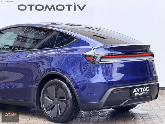 MODEL Y JUNİPER PREMİUM HATASIZ BOYASIZ TRAMERSİZ DEEP BLUE