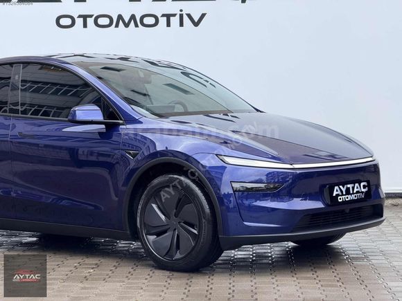 MODEL Y JUNİPER PREMİUM HATASIZ BOYASIZ TRAMERSİZ DEEP BLUE