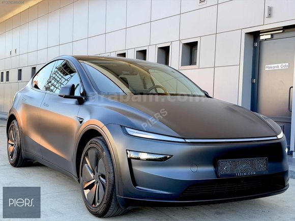 Pier's | 2025 Tesla Premium 15.000 Km ARAÇ İZMİRDE