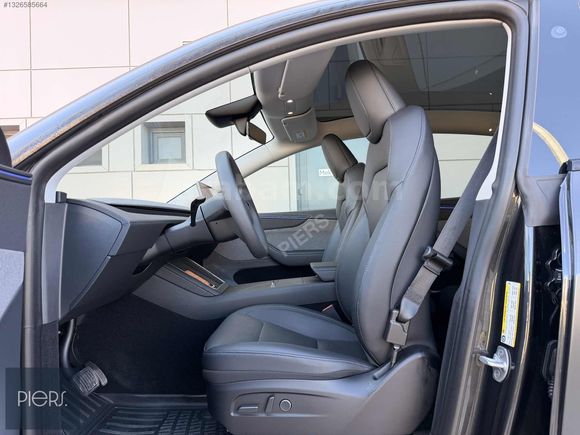Pier's | 2025 Tesla Premium 15.000 Km ARAÇ İZMİRDE