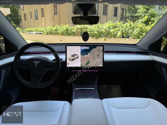 BOYASIZ TESLA PERFORMANCE 534HP MİDNİGHT CHERY İÇİ BEYAZ FSD