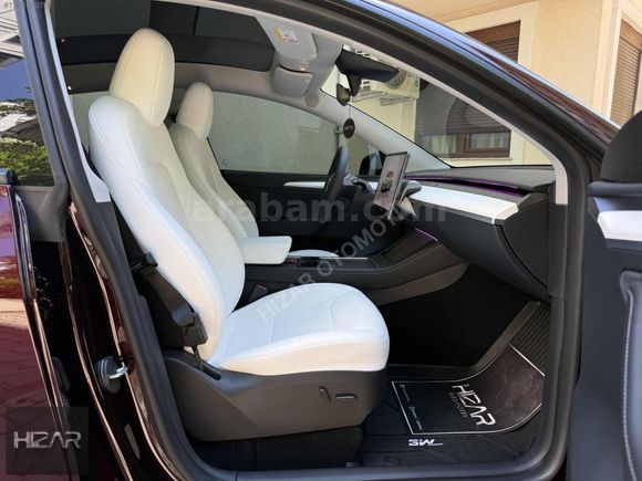 BOYASIZ TESLA PERFORMANCE 534HP MİDNİGHT CHERY İÇİ BEYAZ FSD