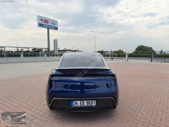 ÜNLÜ GRUP TAN 2025 TESLA MODEL Y JUNİPER PREMIUM HATASIZ