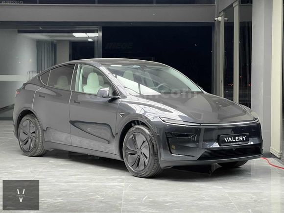-VALERY- Boyasız 2025 16.000 Km Premium,İçi Beyaz,EAP OtoPilot