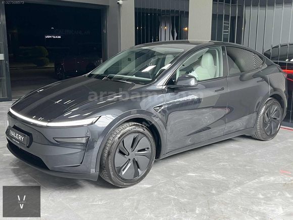 -VALERY- Boyasız 2025 16.000 Km Premium,İçi Beyaz,EAP OtoPilot
