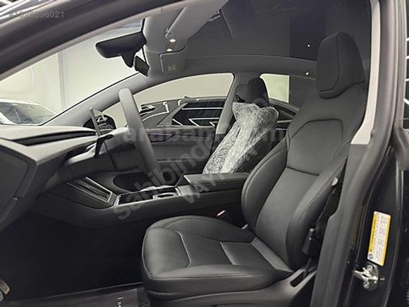 2025 TESLA RWD 9.800KM JUNİPER/CAM TAVAN/ARKA EKRAN/OTOPLOT/FULL
