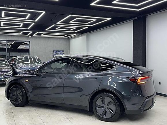2025 TESLA RWD 9.800KM JUNİPER/CAM TAVAN/ARKA EKRAN/OTOPLOT/FULL