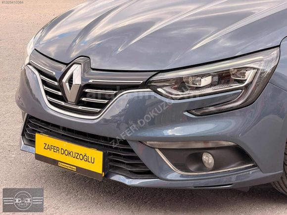 HATASIZZ BOYASIZZ İCON LANSMAN MEGANE